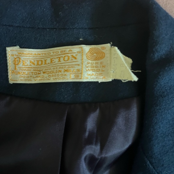 Pendleton virgin wool blazer - Picture 2 of 2